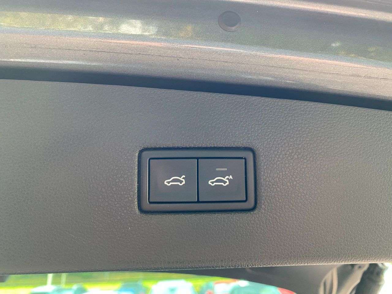 2018 VOLKSWAGEN TIGUAN 2018 VOLKSWAGEN TIGUAN