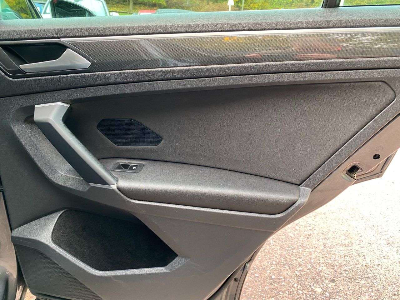 2018 VOLKSWAGEN TIGUAN 2018 VOLKSWAGEN TIGUAN