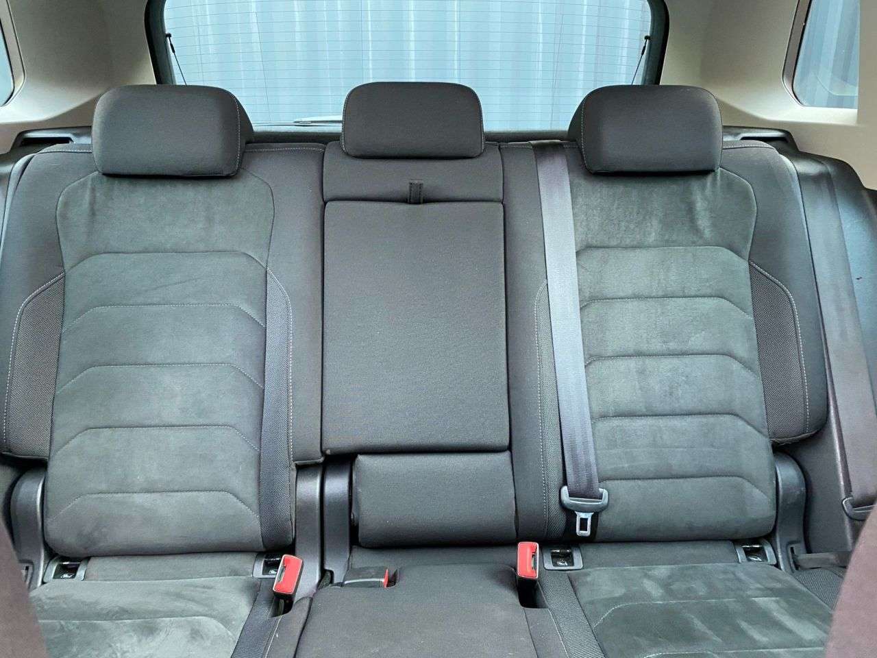 2018 VOLKSWAGEN TIGUAN 2018 VOLKSWAGEN TIGUAN