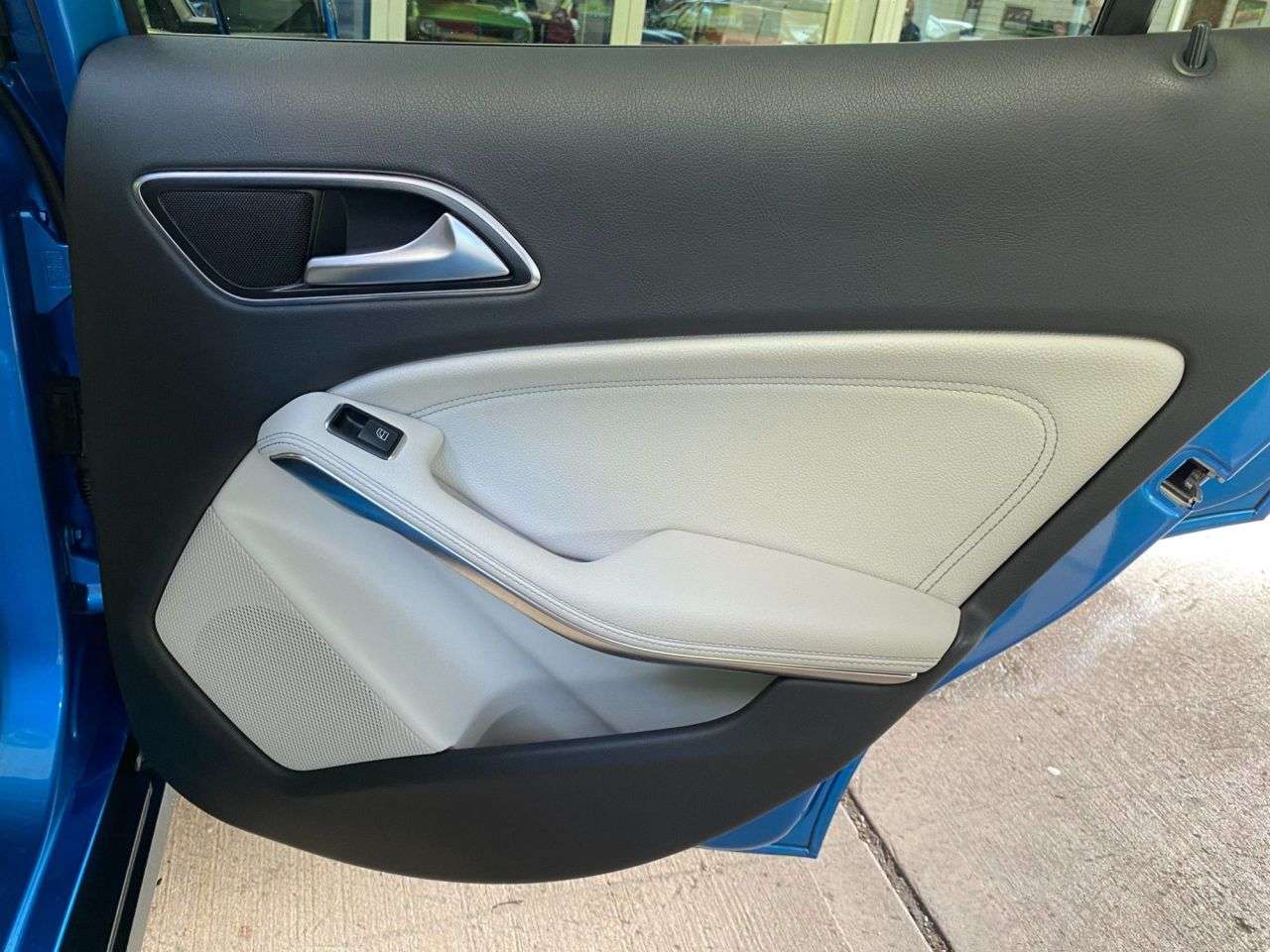 2017 MERCEDES GLA-CLASS 2017 MERCEDES GLA-CLASS