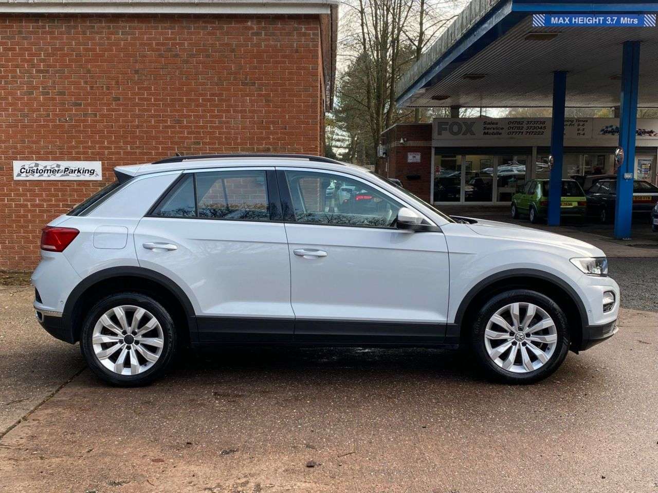 2018 VOLKSWAGEN T-ROC 2018 VOLKSWAGEN T-ROC