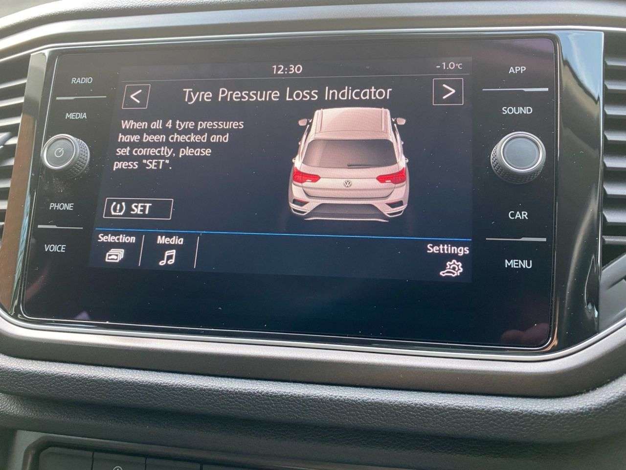 2018 VOLKSWAGEN T-ROC 2018 VOLKSWAGEN T-ROC