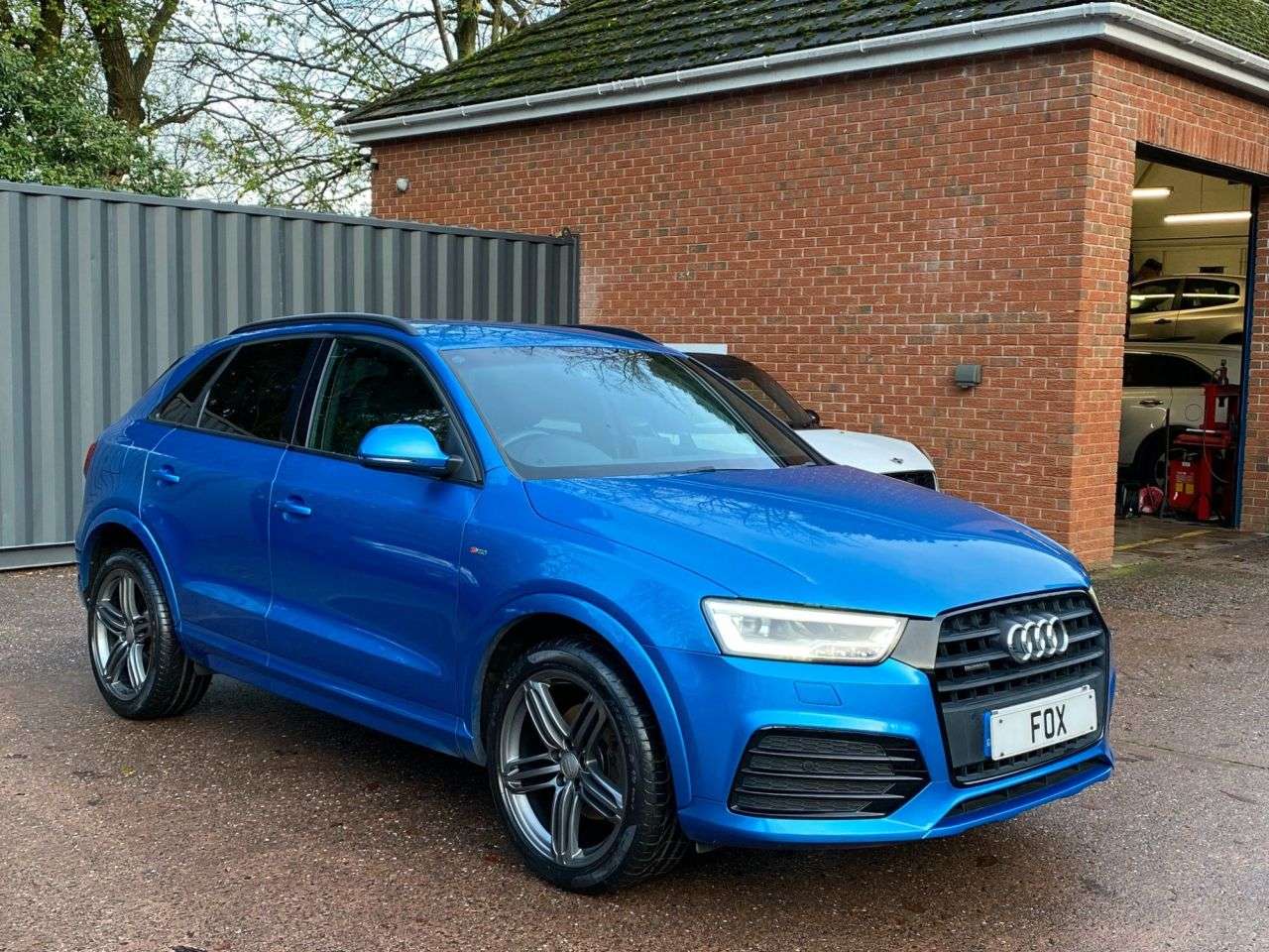 2015 AUDI Q3 2015 AUDI Q3