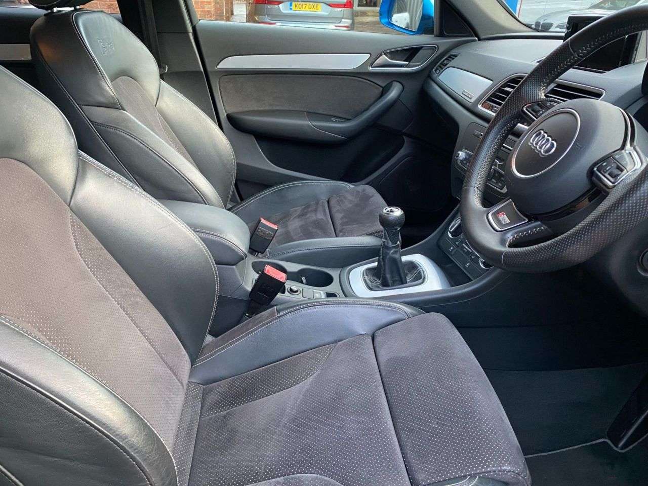 2015 AUDI Q3 2015 AUDI Q3