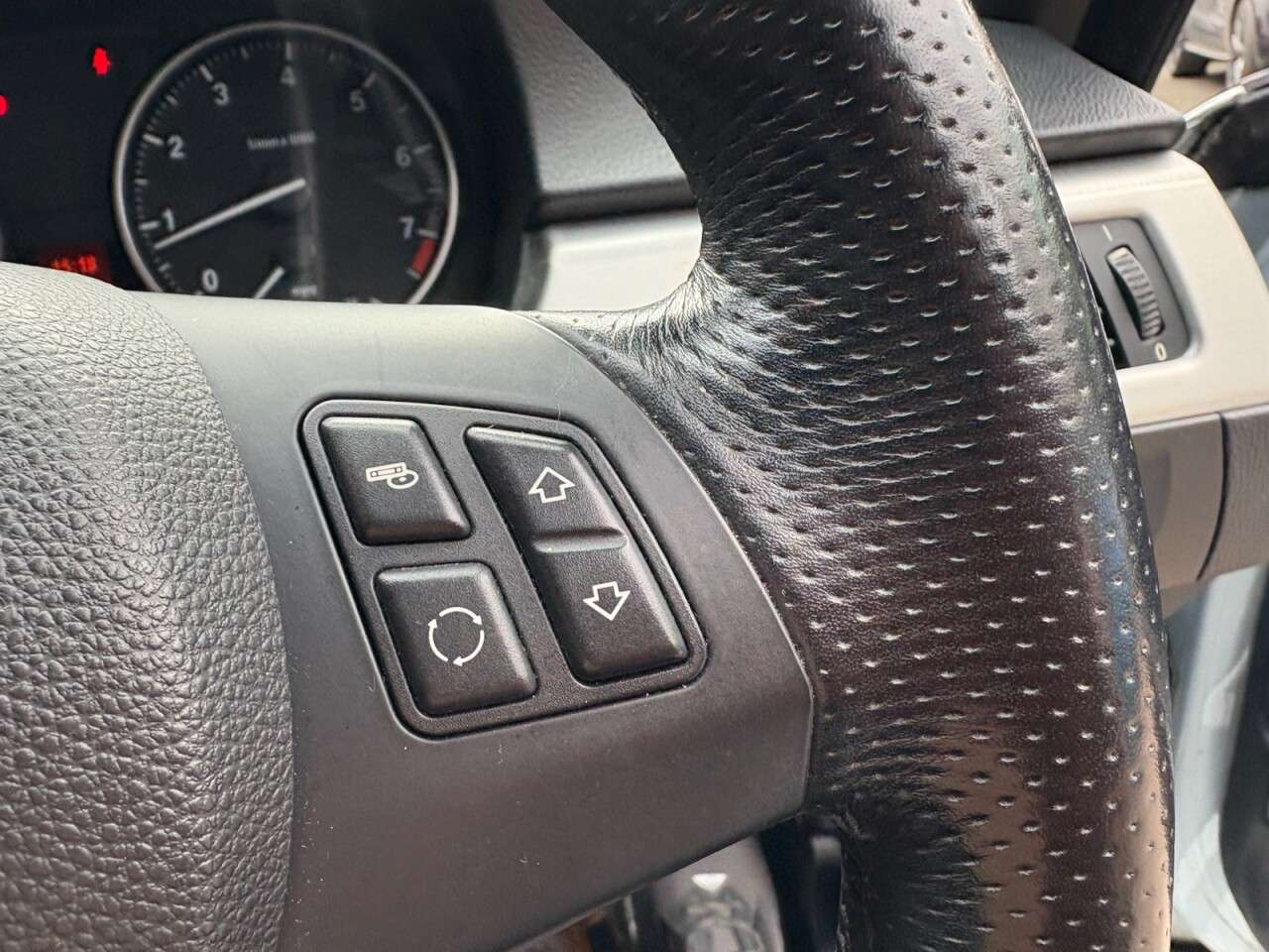 2012 BMW 3 SERIES 2012 BMW 3 SERIES