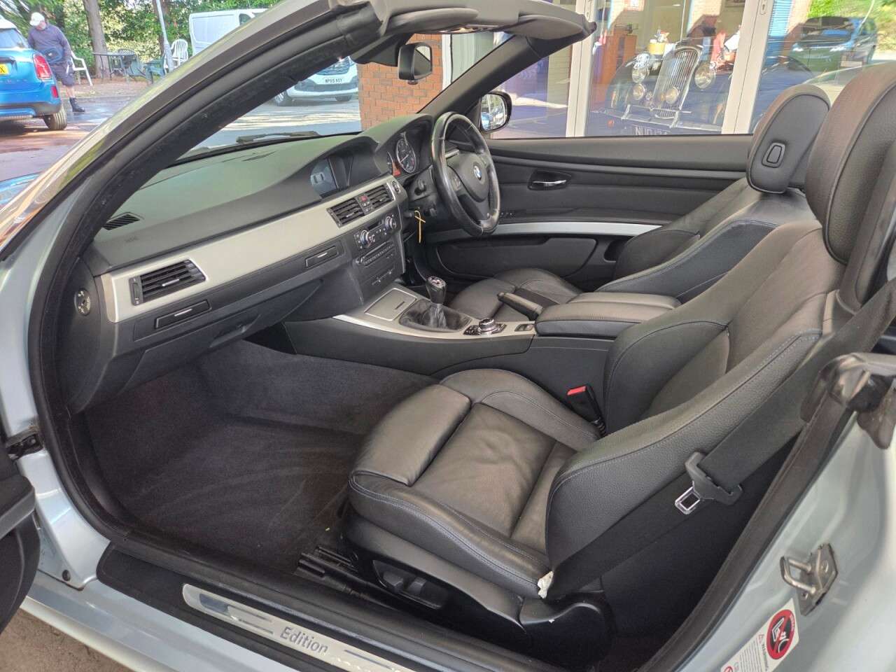 2012 BMW 3 SERIES 2012 BMW 3 SERIES