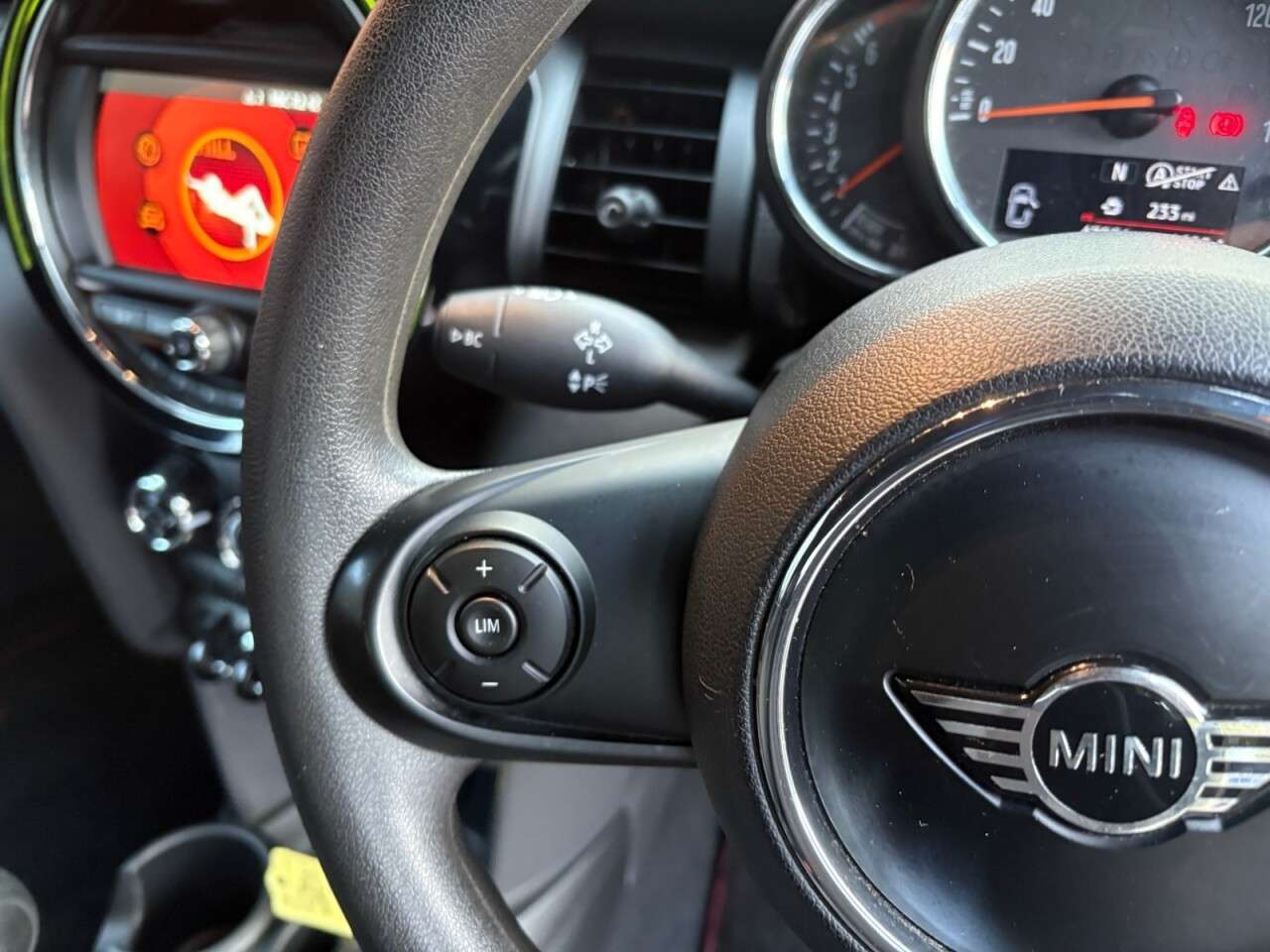 2018 MINI CONVERTIBLE 2018 MINI CONVERTIBLE