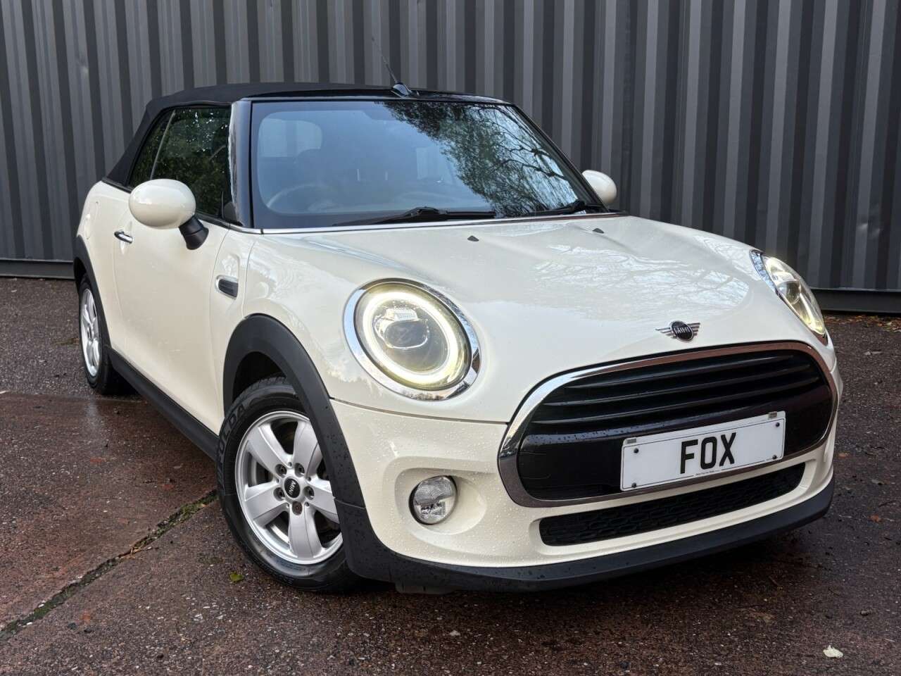 2018 MINI CONVERTIBLE 2018 MINI CONVERTIBLE