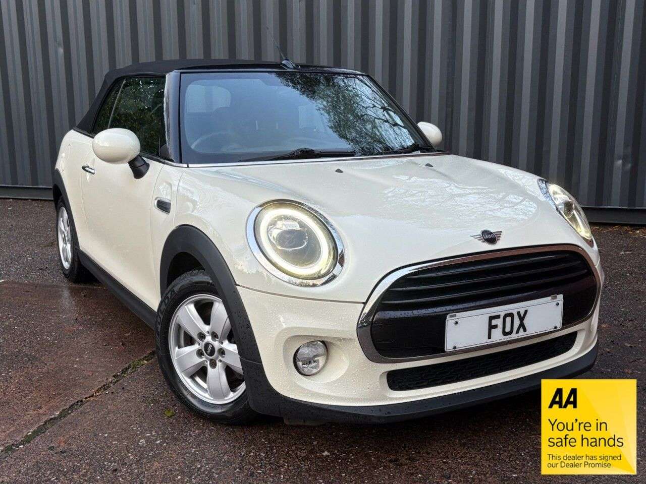 2018 MINI CONVERTIBLE 2018 MINI CONVERTIBLE