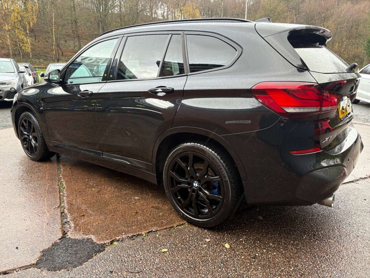 A 2020 BMW X1 2.0 18d M Sport SUV 5dr Diesel Auto xDrive Euro 6 (s/s) (150 ps) REVERSING A 2020 BMW X1 2.0 18d M Sport SUV 5dr Diesel Auto xDrive Euro 6 (s/s) (150 ps) REVERSING