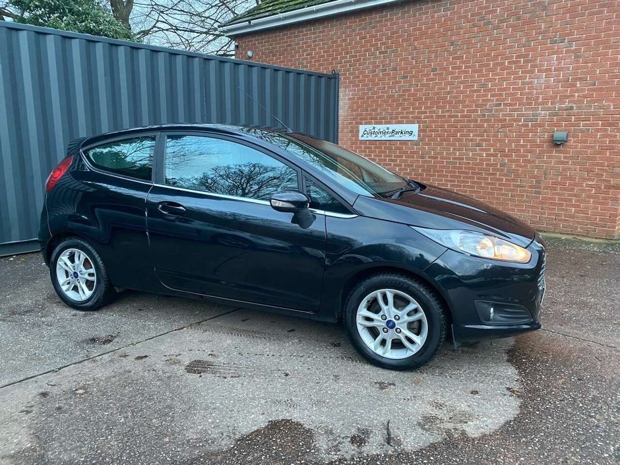 2015 FORD FIESTA 2015 FORD FIESTA