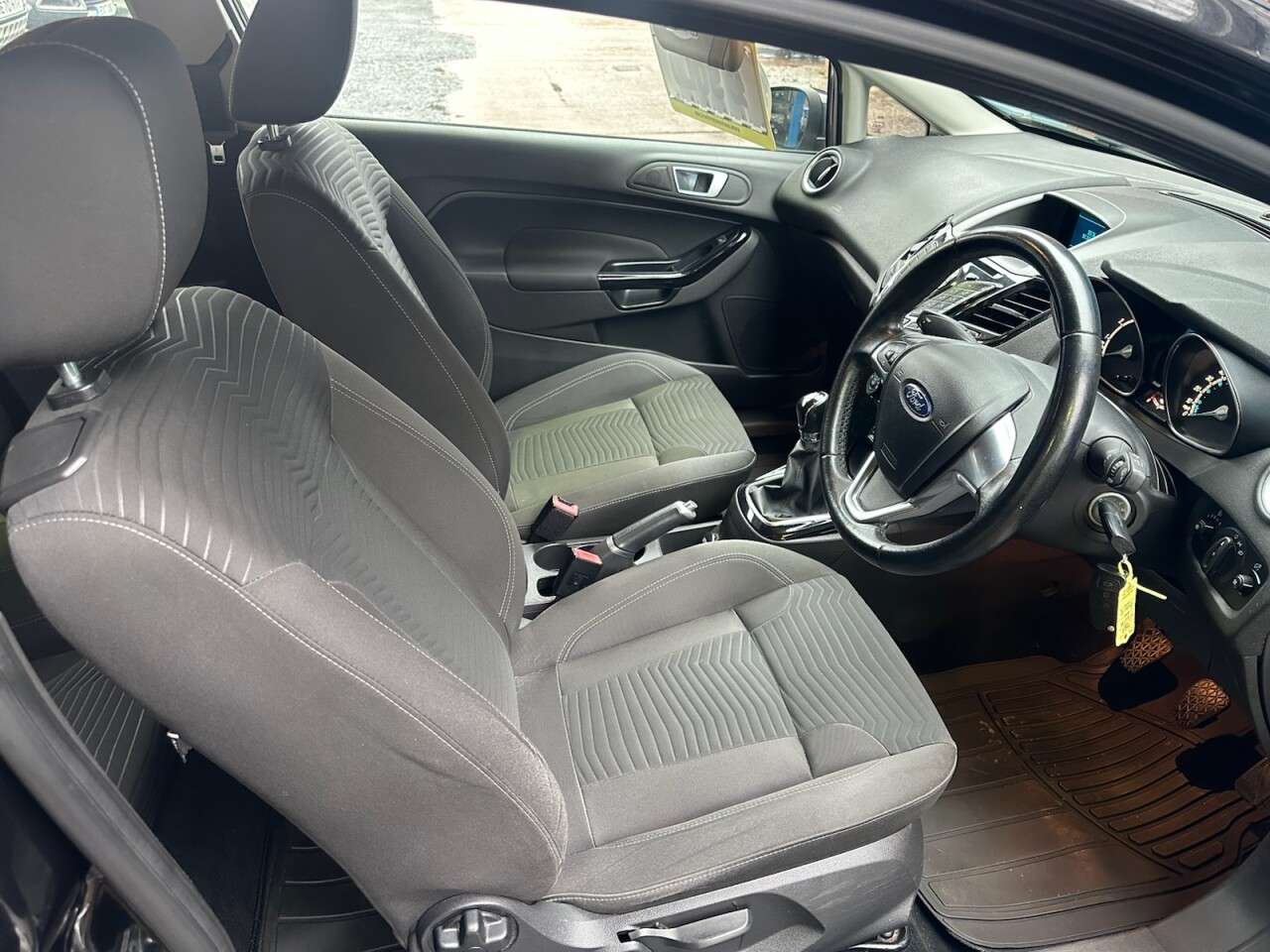 2015 FORD FIESTA 2015 FORD FIESTA