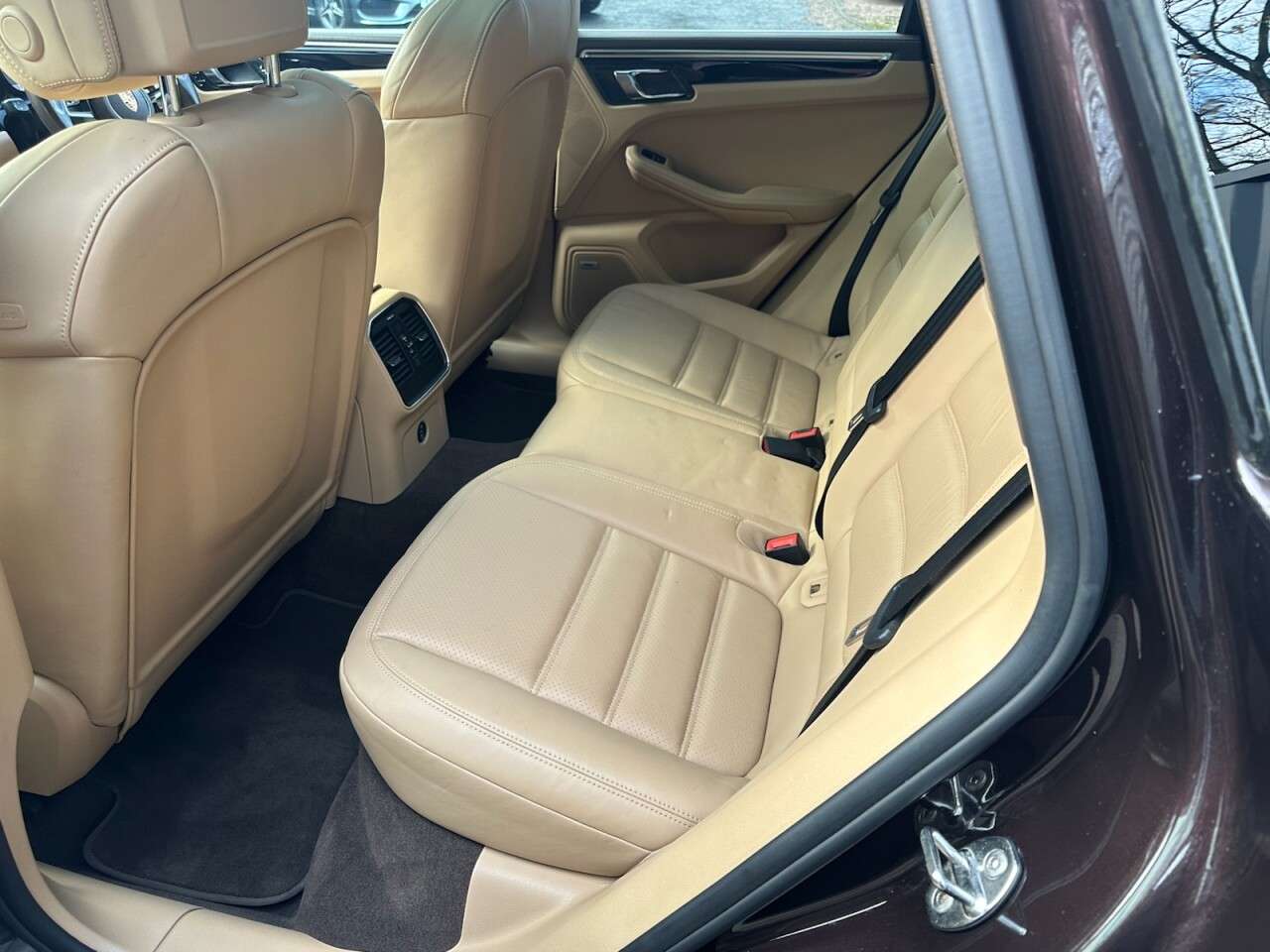 2016 PORSCHE MACAN 2016 PORSCHE MACAN