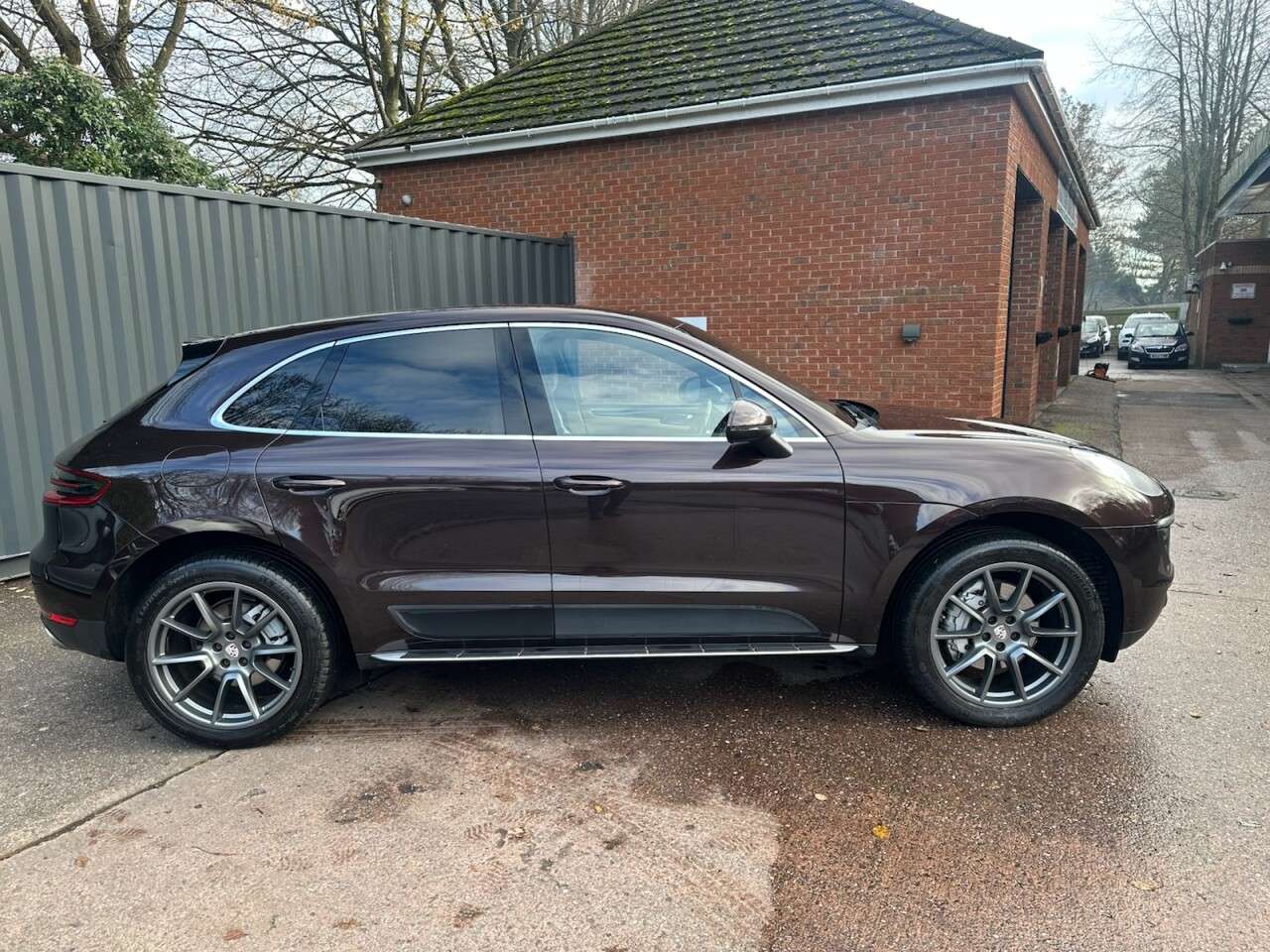 2016 PORSCHE MACAN 2016 PORSCHE MACAN