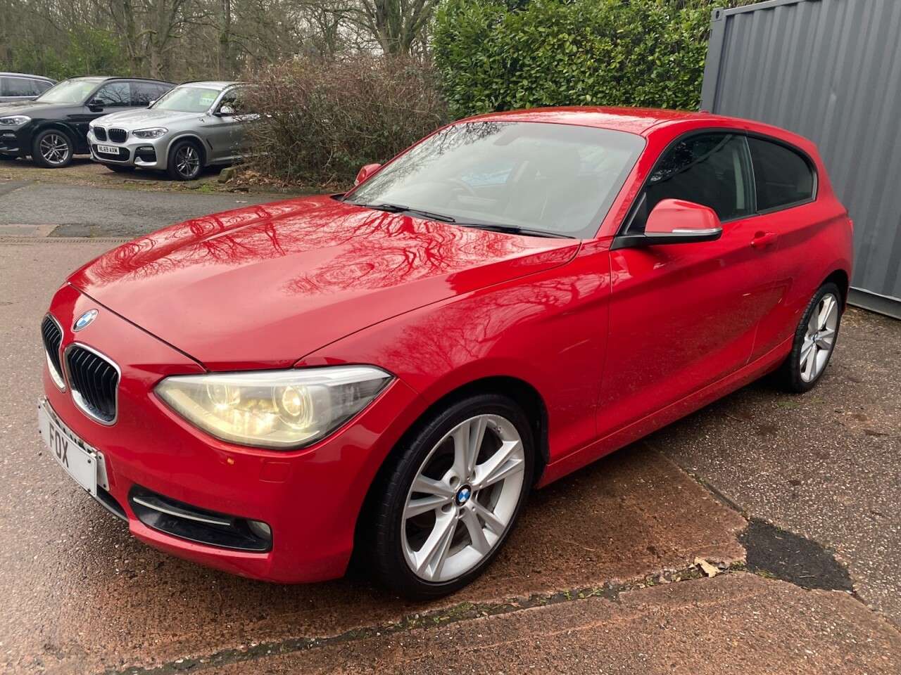 A 2014 BMW 1 SERIES 2.0 116d Sport Hatchback 3dr Diesel Manual Euro 5 (s/s) (116 ps) SATELLITE A 2014 BMW 1 SERIES 2.0 116d Sport Hatchback 3dr Diesel Manual Euro 5 (s/s) (116 ps) SATELLITE