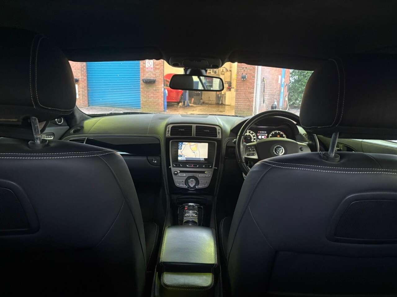 2010 JAGUAR XKR 2010 JAGUAR XKR