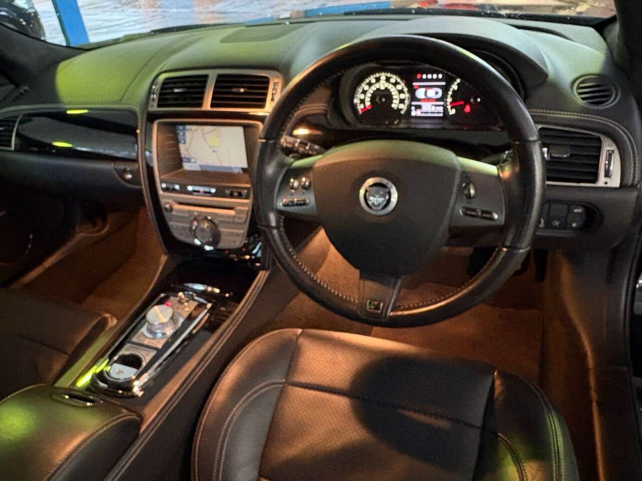 2010 JAGUAR XKR 2010 JAGUAR XKR