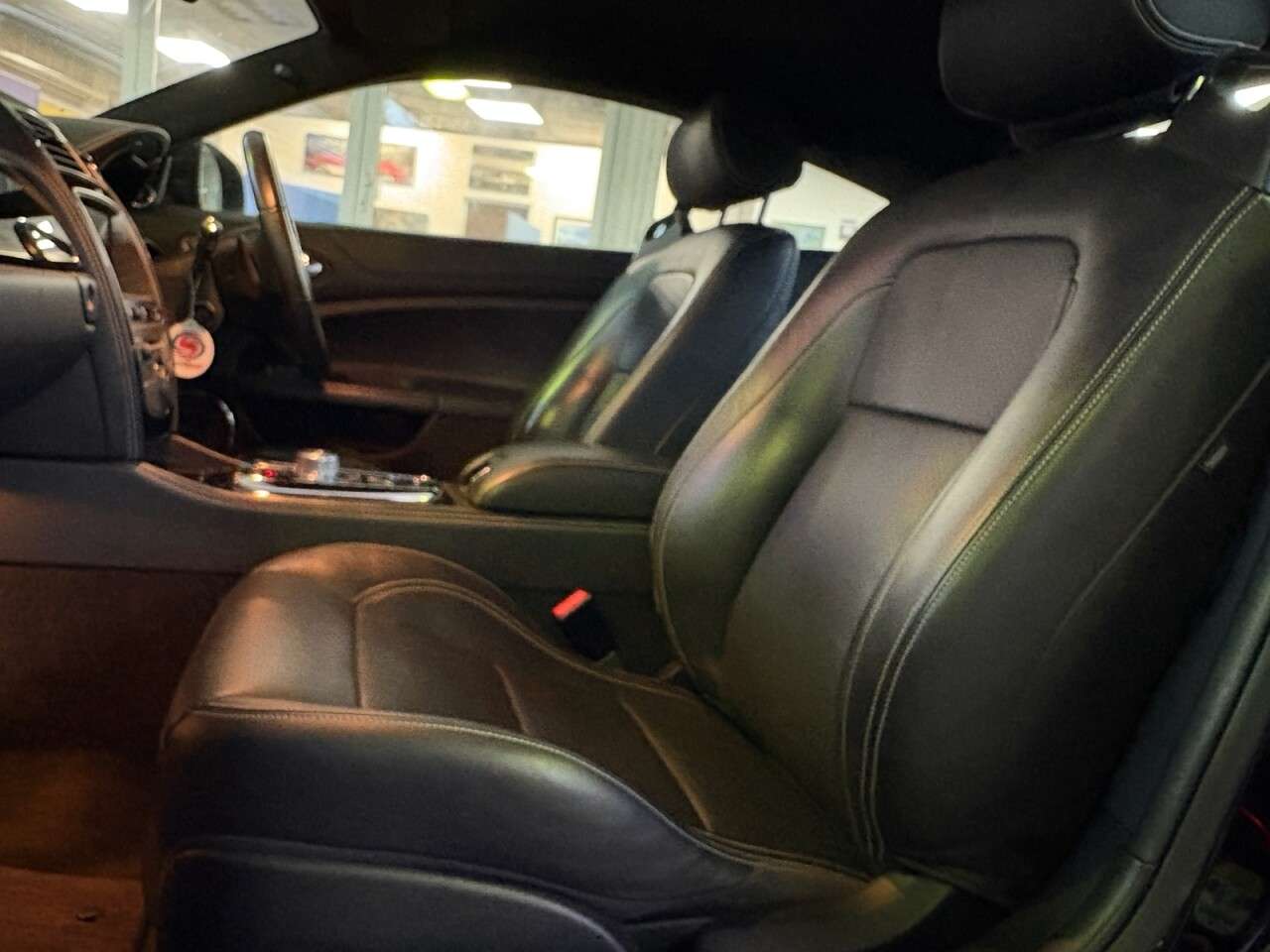 2010 JAGUAR XKR 2010 JAGUAR XKR