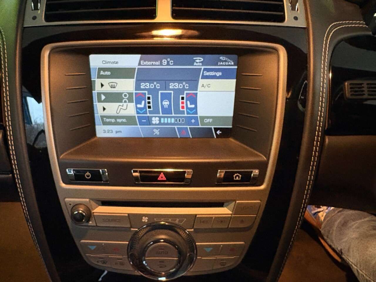 2010 JAGUAR XKR 2010 JAGUAR XKR