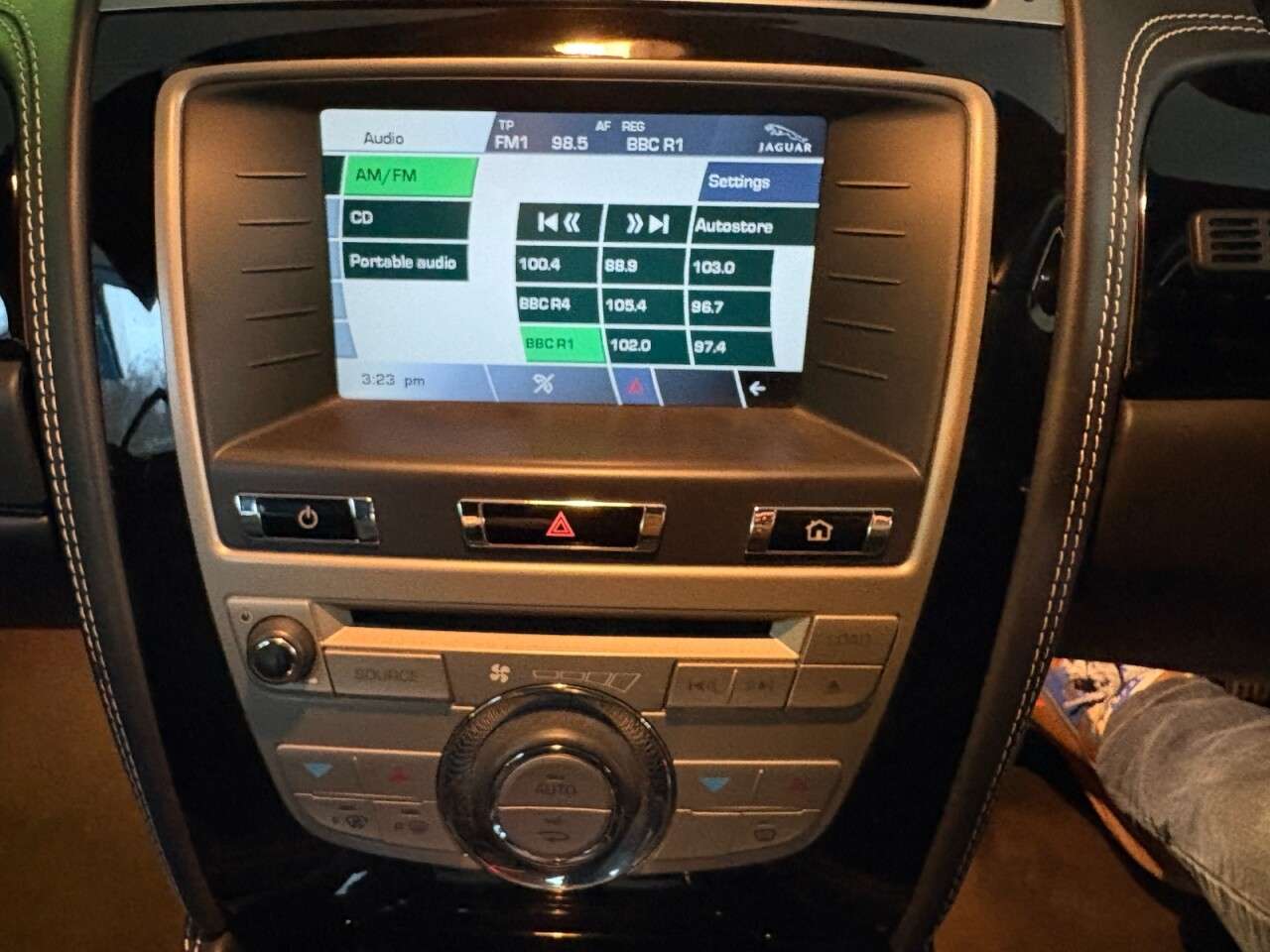 2010 JAGUAR XKR 2010 JAGUAR XKR