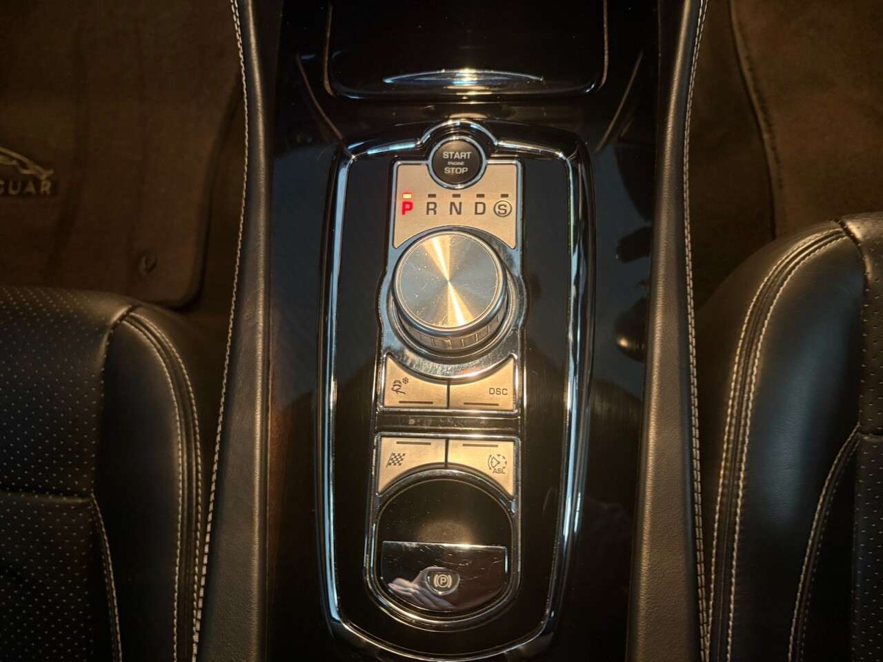 2010 JAGUAR XKR 2010 JAGUAR XKR