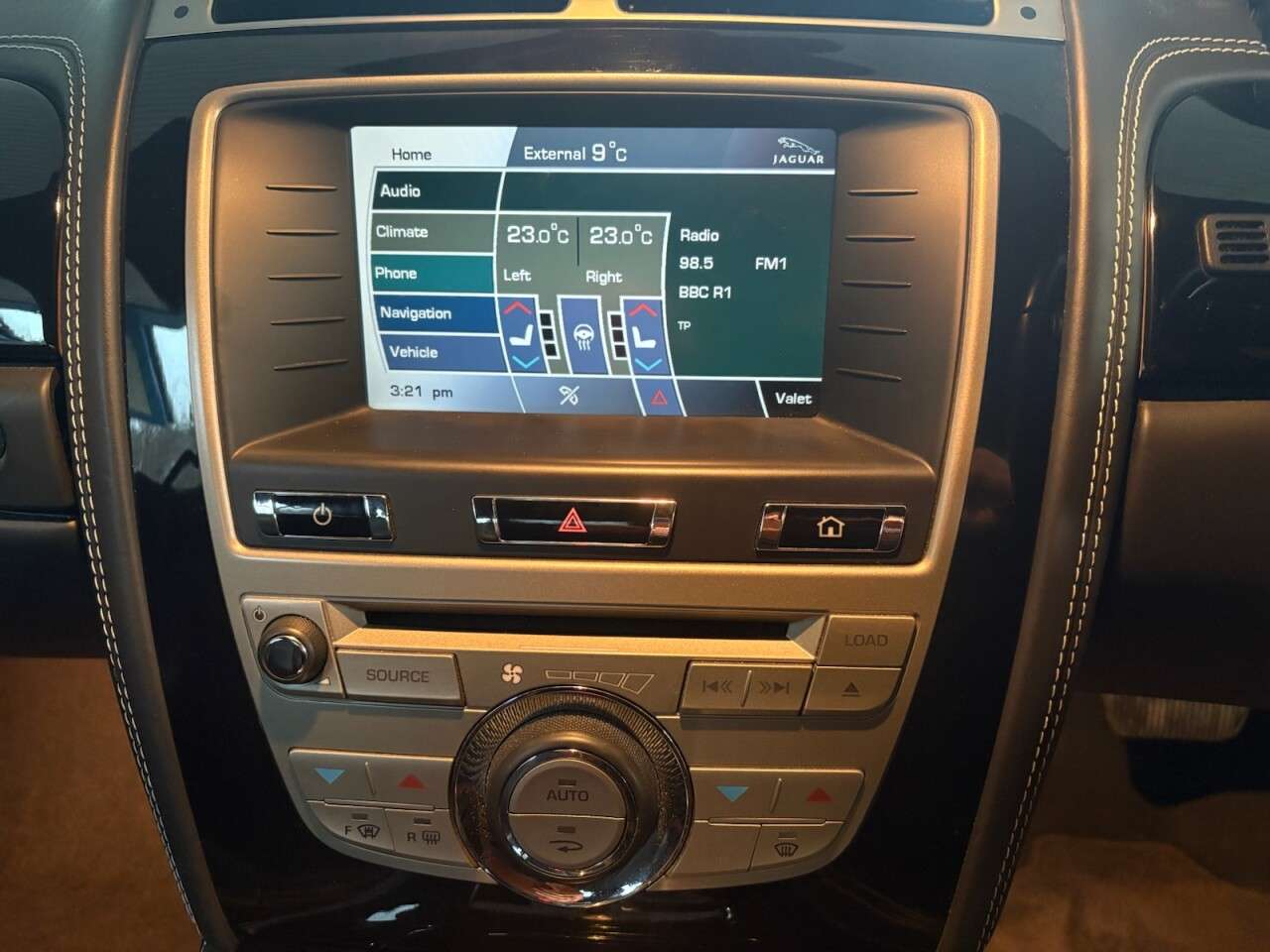 2010 JAGUAR XKR 2010 JAGUAR XKR