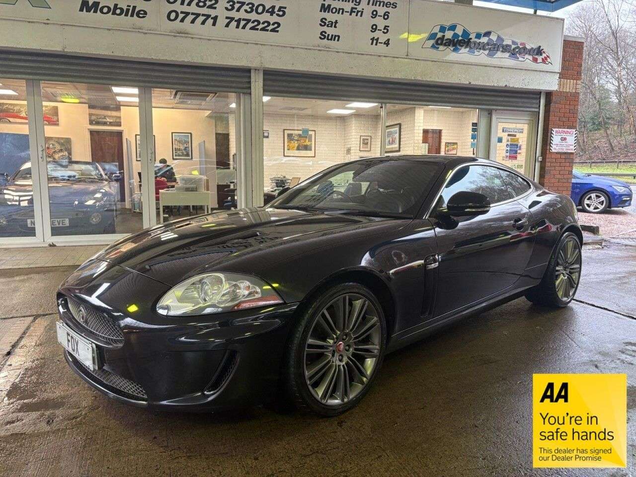 A 2010 JAGUAR XKR 5.0 V8 Coupe 2dr Petrol Auto Euro 5 (510 ps) HEATED ELECTRIC SEATS-P/SENSOR A 2010 JAGUAR XKR 5.0 V8 Coupe 2dr Petrol Auto Euro 5 (510 ps) HEATED ELECTRIC SEATS-P/SENSOR