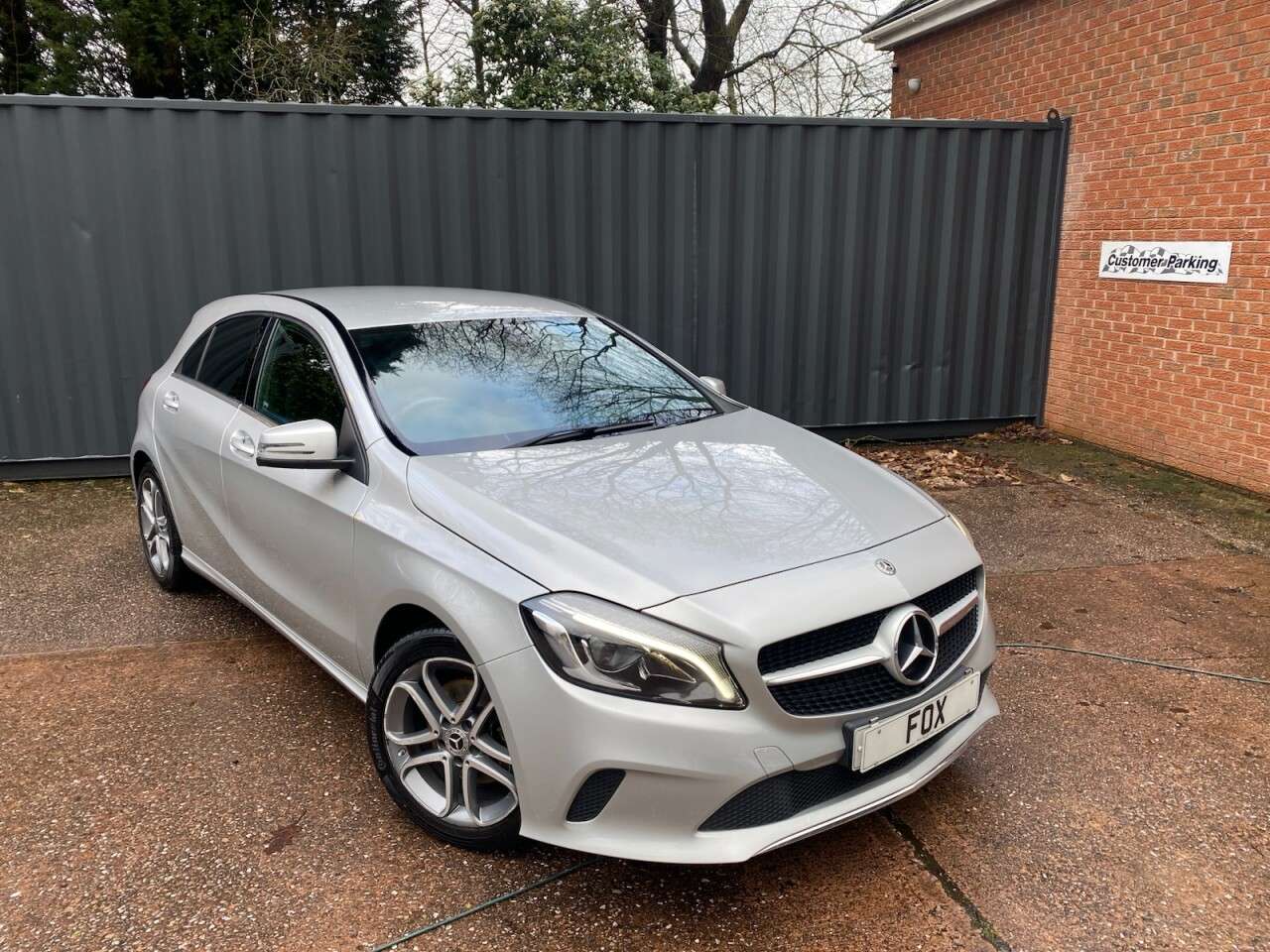 A 2018 MERCEDES-BENZ A-CLASS 1.6 A180 Sport Edition Hatchback 5dr Petrol 7G-DCT Euro 6 (s/s) (122 ps) MU A 2018 MERCEDES-BENZ A-CLASS 1.6 A180 Sport Edition Hatchback 5dr Petrol 7G-DCT Euro 6 (s/s) (122 ps) MU