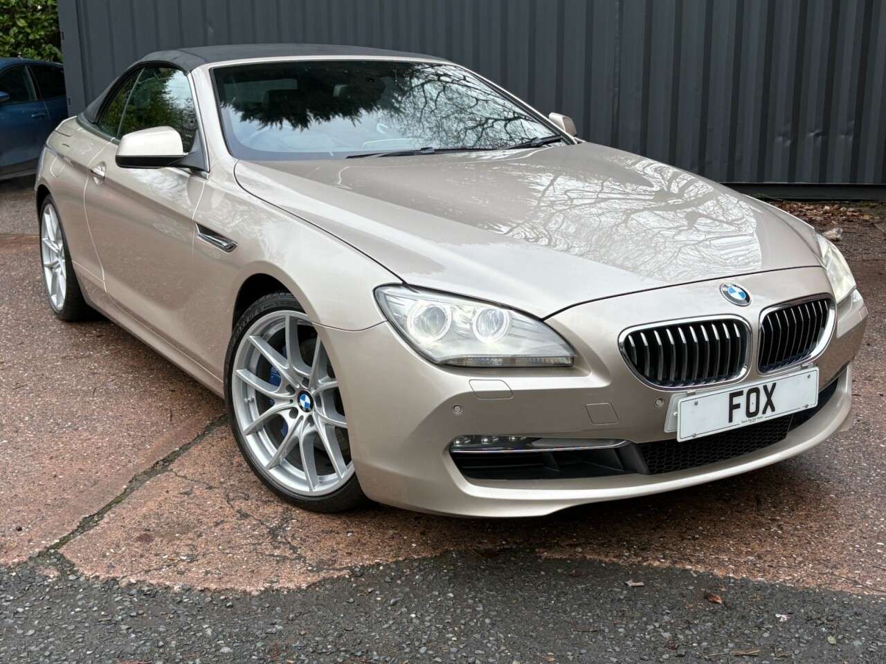 A 2011 BMW 6 SERIES 3.0 640i SE Convertible 2dr Petrol Steptronic Euro 5 (s/s) (320 ps) 20INCH A 2011 BMW 6 SERIES 3.0 640i SE Convertible 2dr Petrol Steptronic Euro 5 (s/s) (320 ps) 20INCH