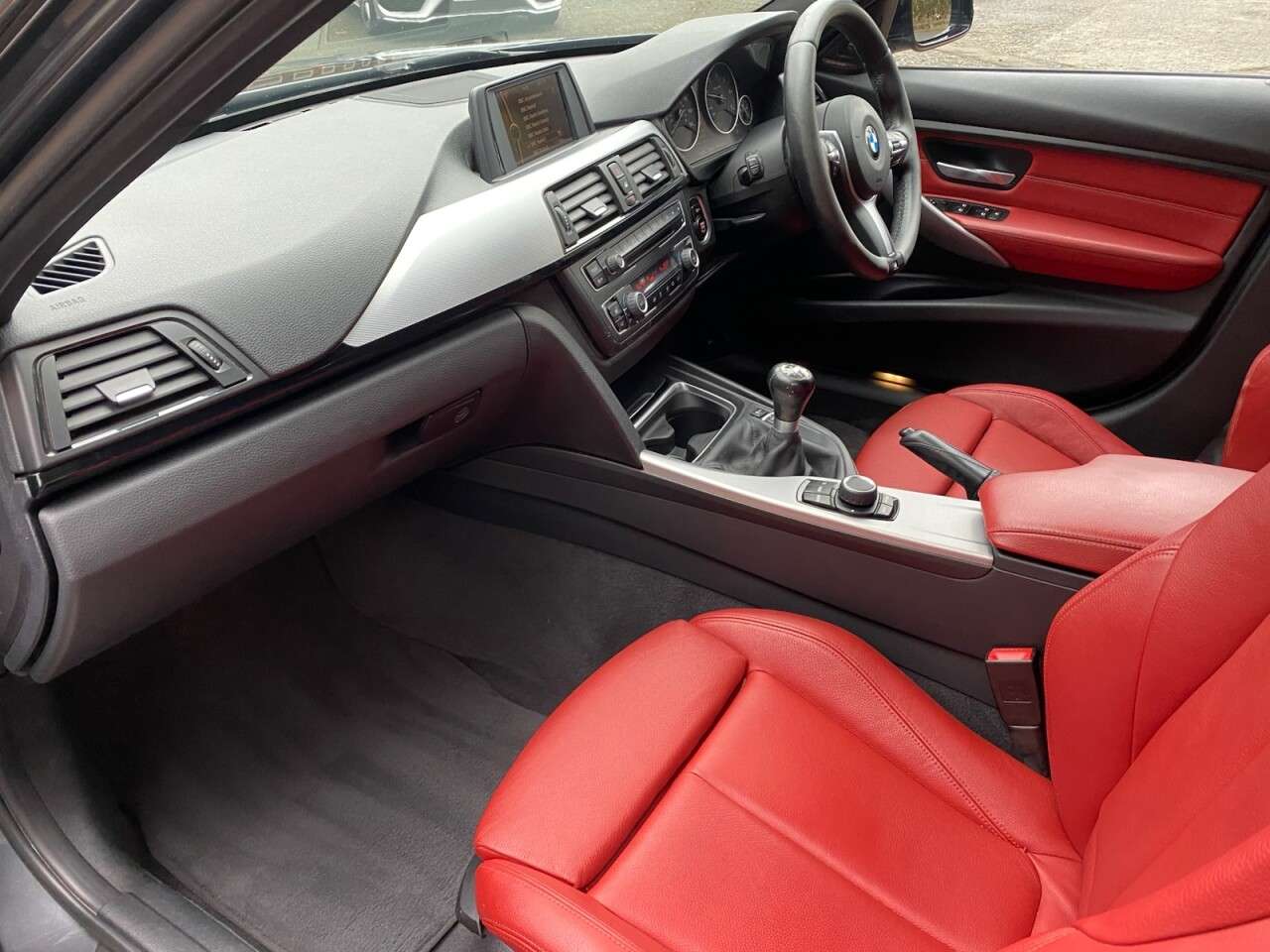 2013 BMW 3 SERIES 2013 BMW 3 SERIES