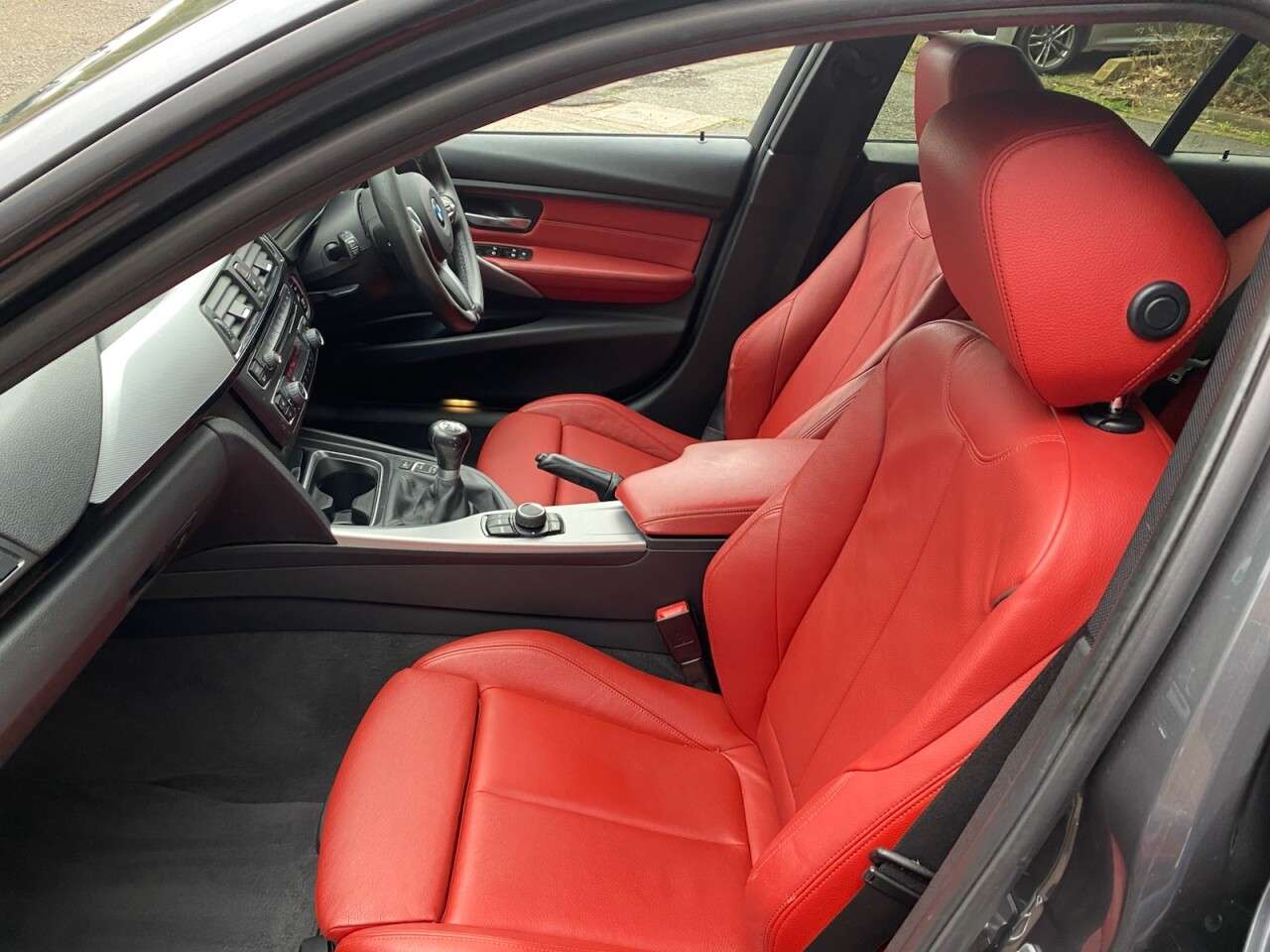 2013 BMW 3 SERIES 2013 BMW 3 SERIES