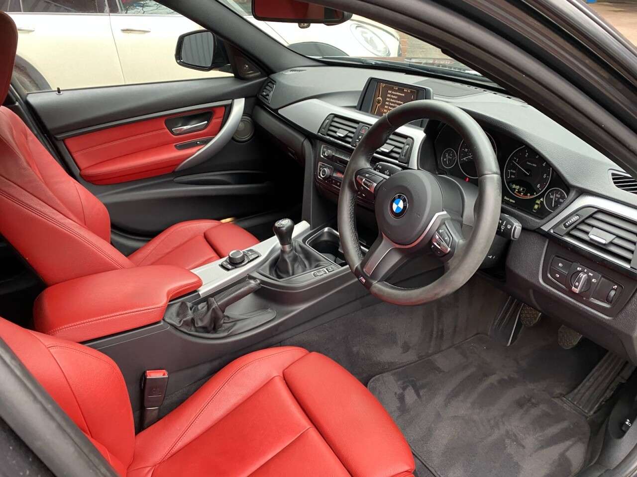 2013 BMW 3 SERIES 2013 BMW 3 SERIES
