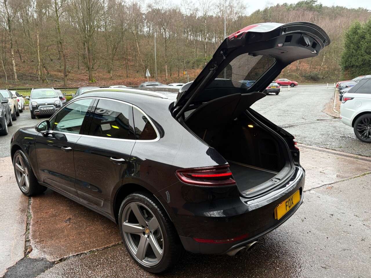 2016 PORSCHE MACAN 2016 PORSCHE MACAN