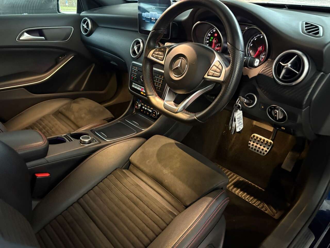 2017 MERCEDES-BENZ A-CLASS 2017 MERCEDES-BENZ A-CLASS