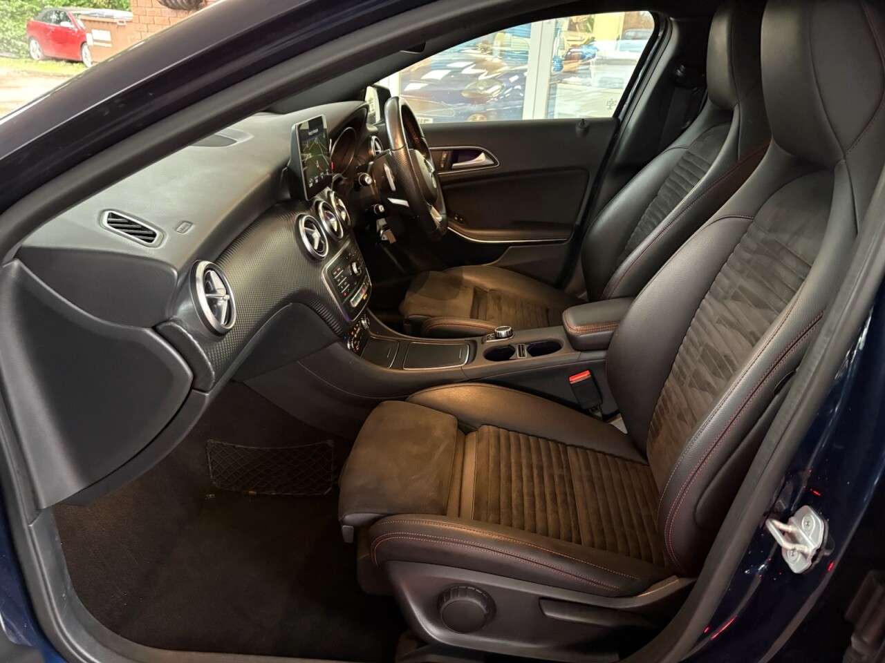 2017 MERCEDES-BENZ A-CLASS 2017 MERCEDES-BENZ A-CLASS