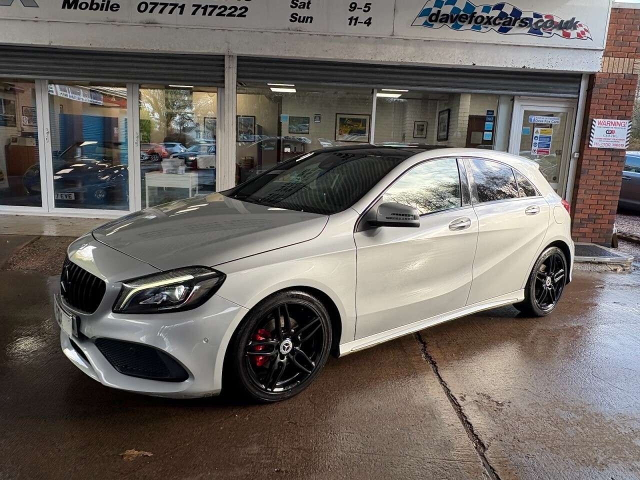 A 2016 MERCEDES-BENZ A-CLASS 1.6 A180 AMG Line (Premium Plus) Hatchback 5dr Petrol 7G-DCT Euro 6 (s/s) ( A 2016 MERCEDES-BENZ A-CLASS 1.6 A180 AMG Line (Premium Plus) Hatchback 5dr Petrol 7G-DCT Euro 6 (s/s) (