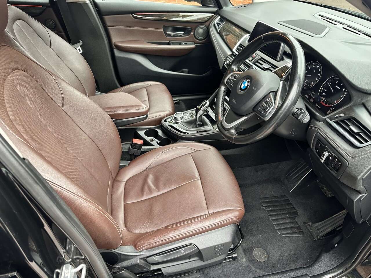 A 2018 BMW 2 SERIES ACTIVE TOURER 2.0 220d Luxury MPV 5dr Diesel Auto xDrive Euro 6 (s/s) (190 ps) HARMAN KAR A 2018 BMW 2 SERIES ACTIVE TOURER 2.0 220d Luxury MPV 5dr Diesel Auto xDrive Euro 6 (s/s) (190 ps) HARMAN KAR