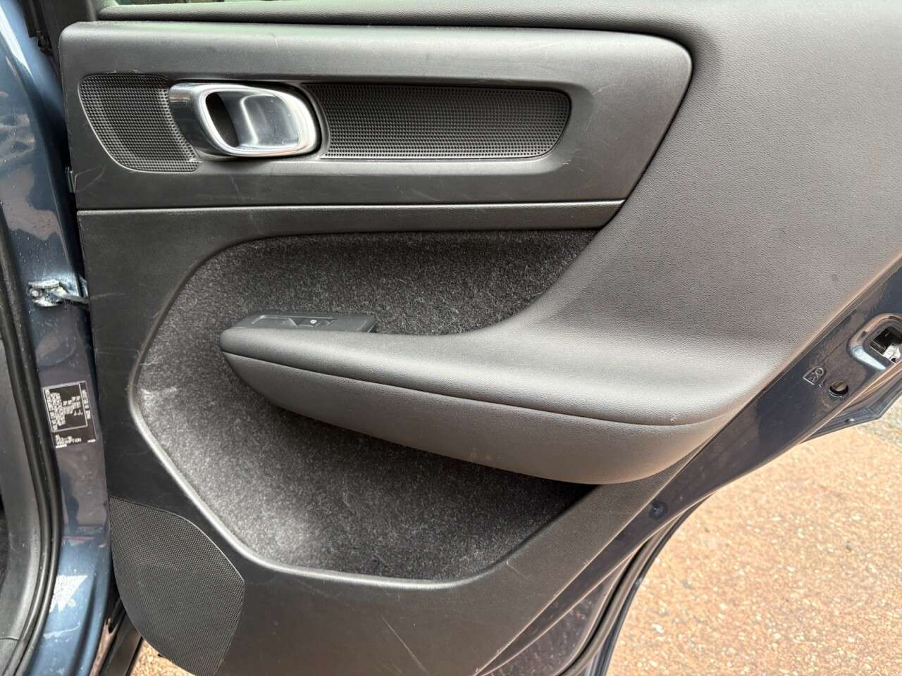 2019 VOLVO XC40 2019 VOLVO XC40