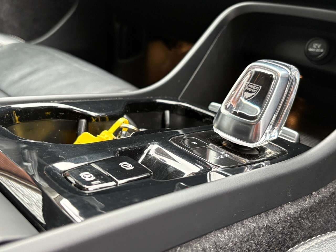 2019 VOLVO XC40 2019 VOLVO XC40