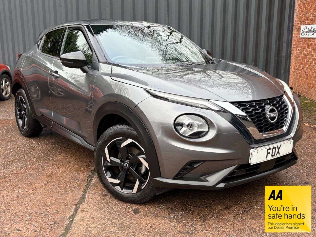 A 2023 NISSAN JUKE 1.0 DIG-T N-Connecta SUV 5dr Petrol Manual Euro 6 (s/s) (114 ps) F+R PARKIN A 2023 NISSAN JUKE 1.0 DIG-T N-Connecta SUV 5dr Petrol Manual Euro 6 (s/s) (114 ps) F+R PARKIN