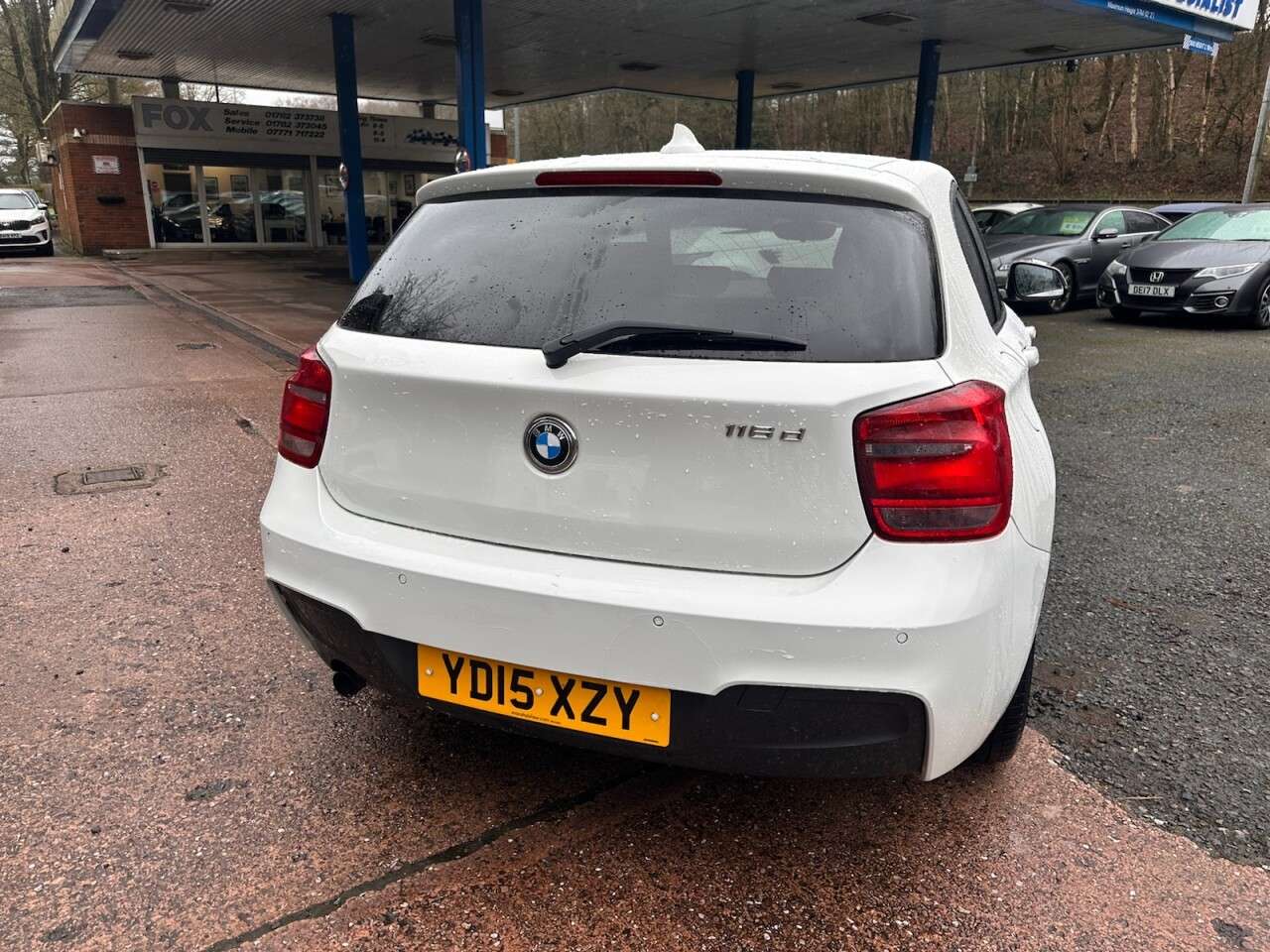 A 2015 BMW 1 SERIES 2.0 116d M Sport Hatchback 5dr Diesel Manual Euro 5 (s/s) (116 ps) PARKING A 2015 BMW 1 SERIES 2.0 116d M Sport Hatchback 5dr Diesel Manual Euro 5 (s/s) (116 ps) PARKING