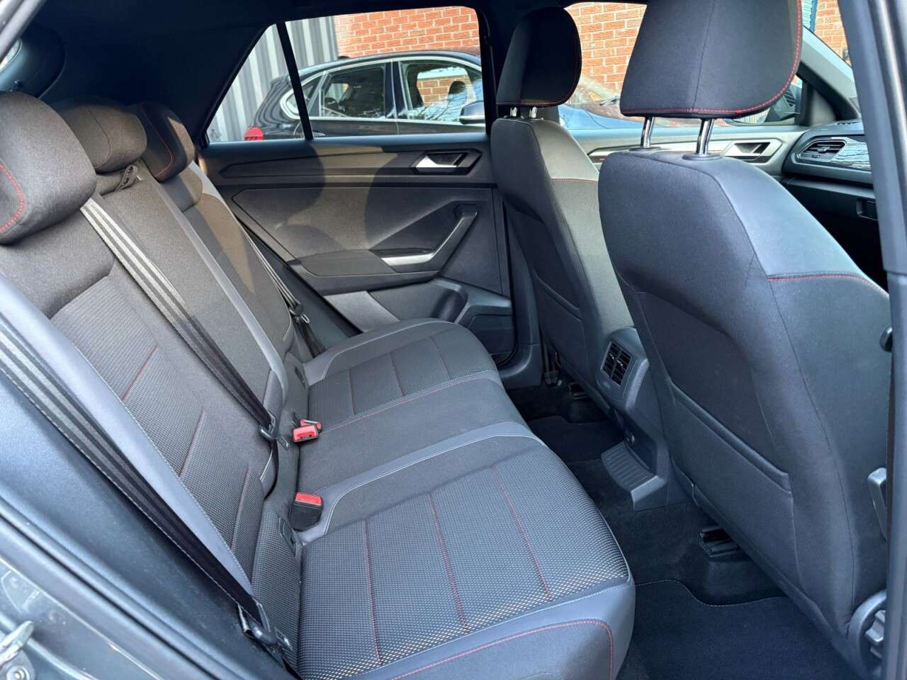 2020 VOLKSWAGEN T-ROC 2020 VOLKSWAGEN T-ROC