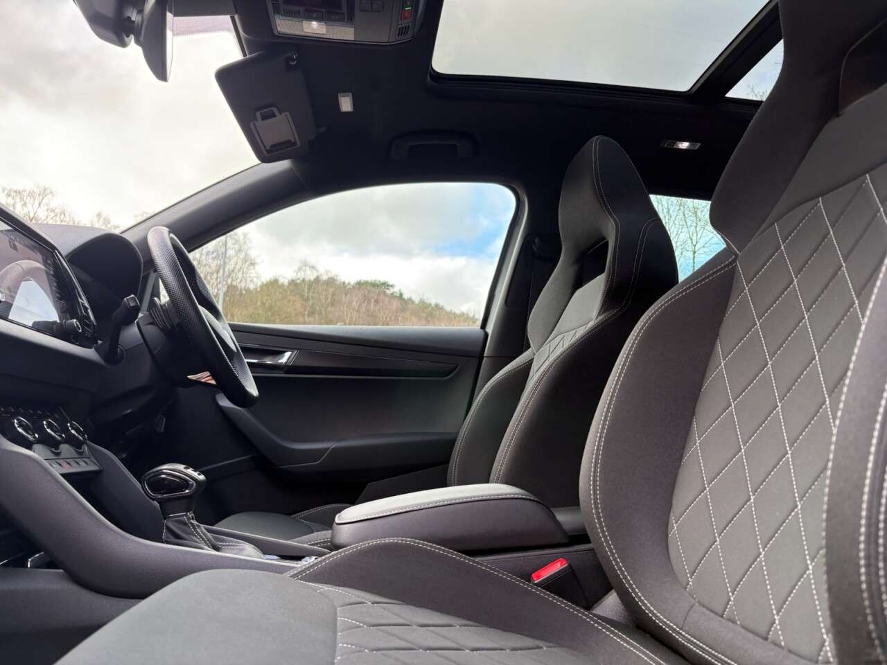 2022 SKODA KAROQ 2022 SKODA KAROQ