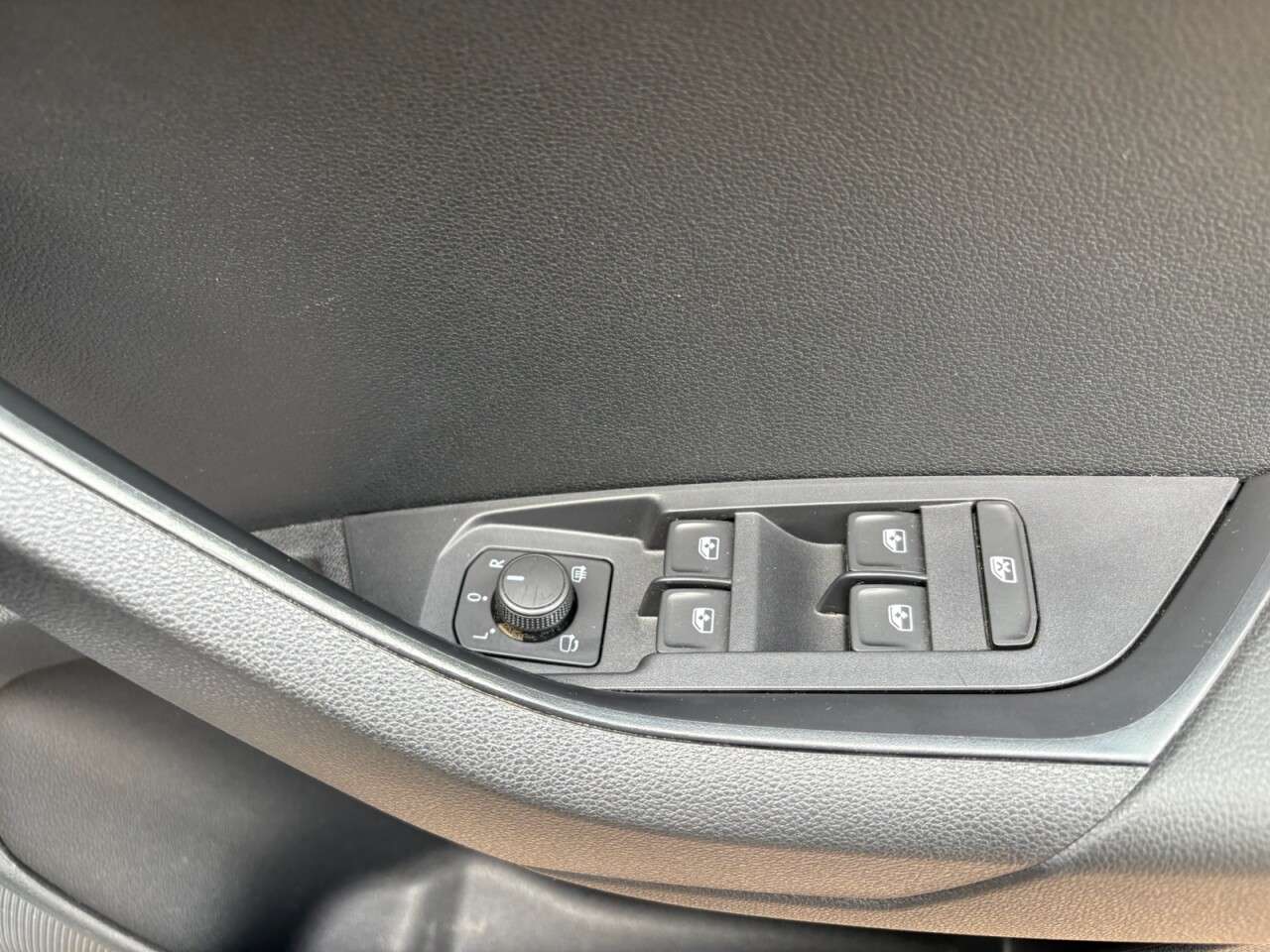 2022 SKODA KAROQ 2022 SKODA KAROQ