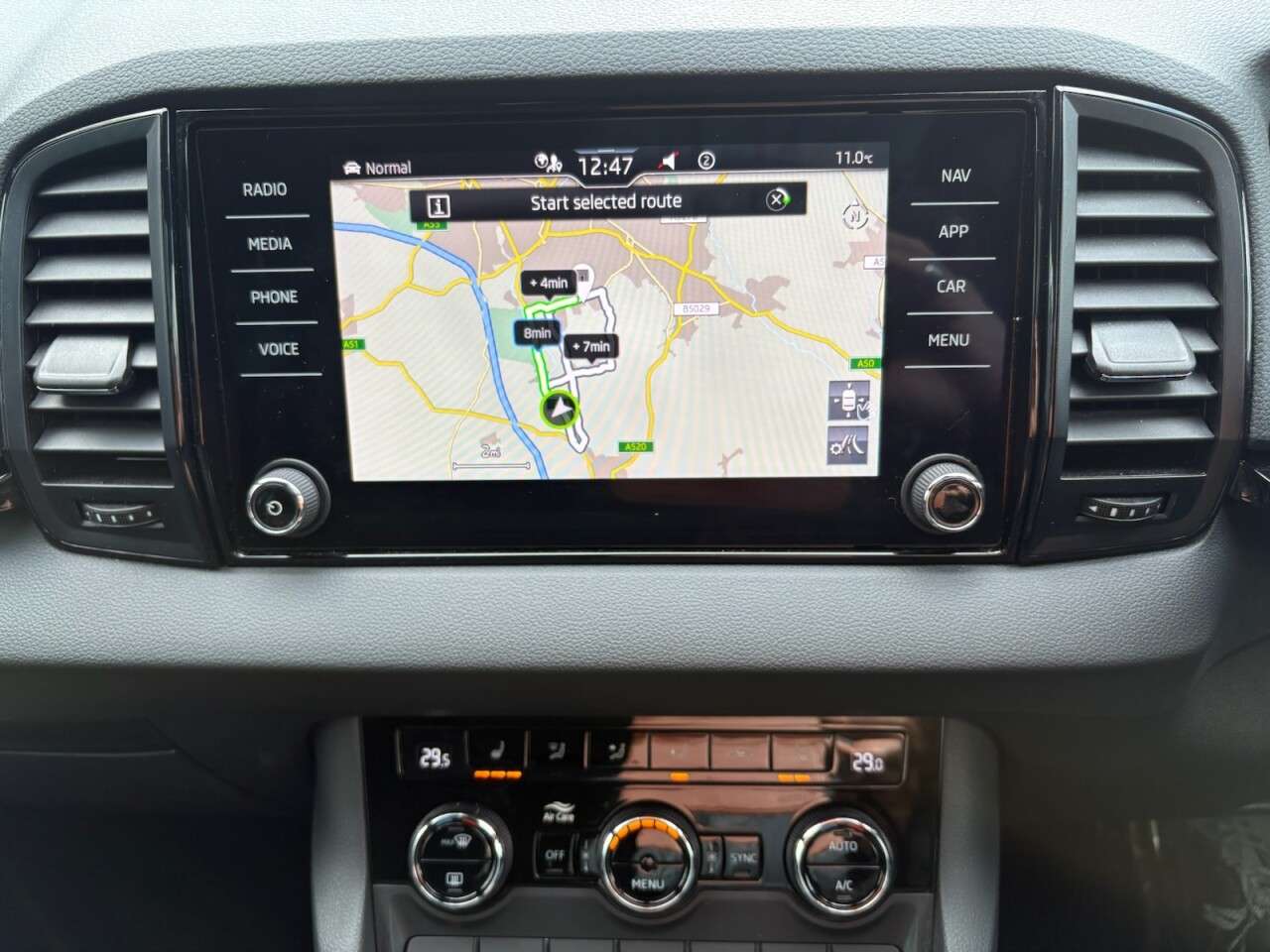 2022 SKODA KAROQ 2022 SKODA KAROQ