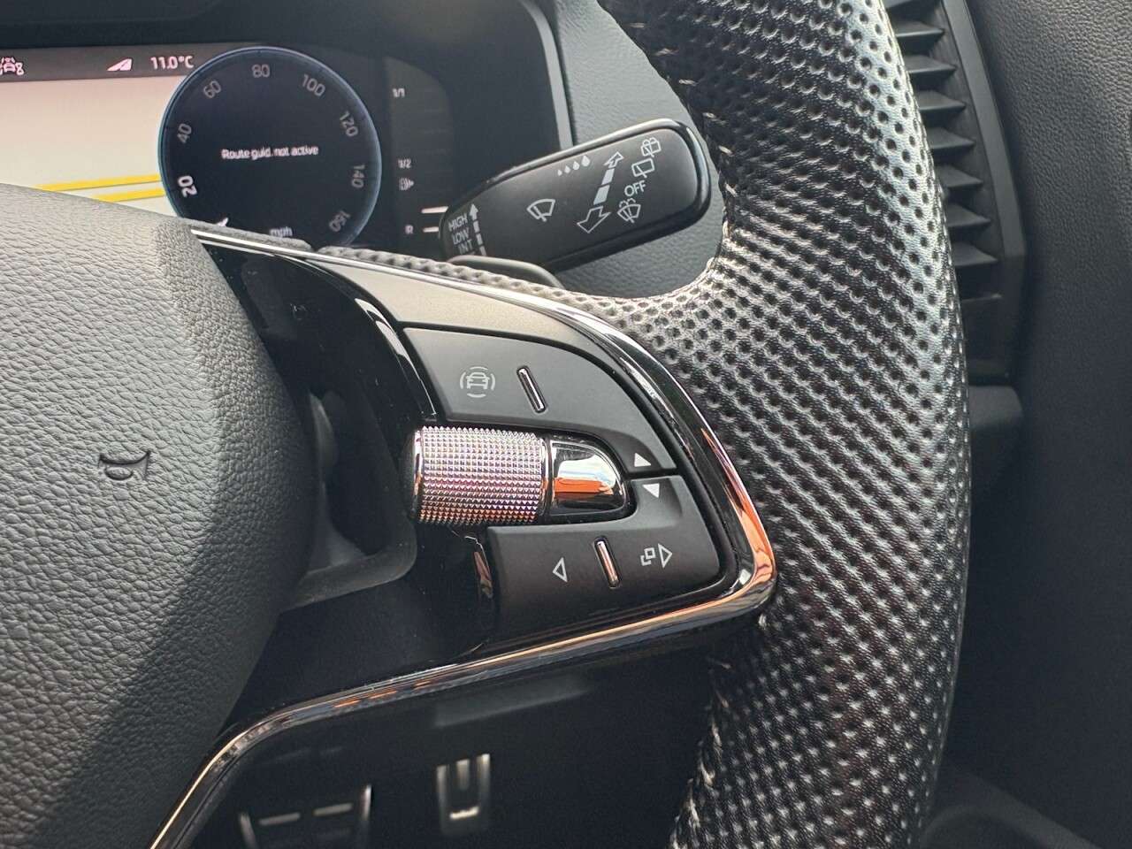 2022 SKODA KAROQ 2022 SKODA KAROQ