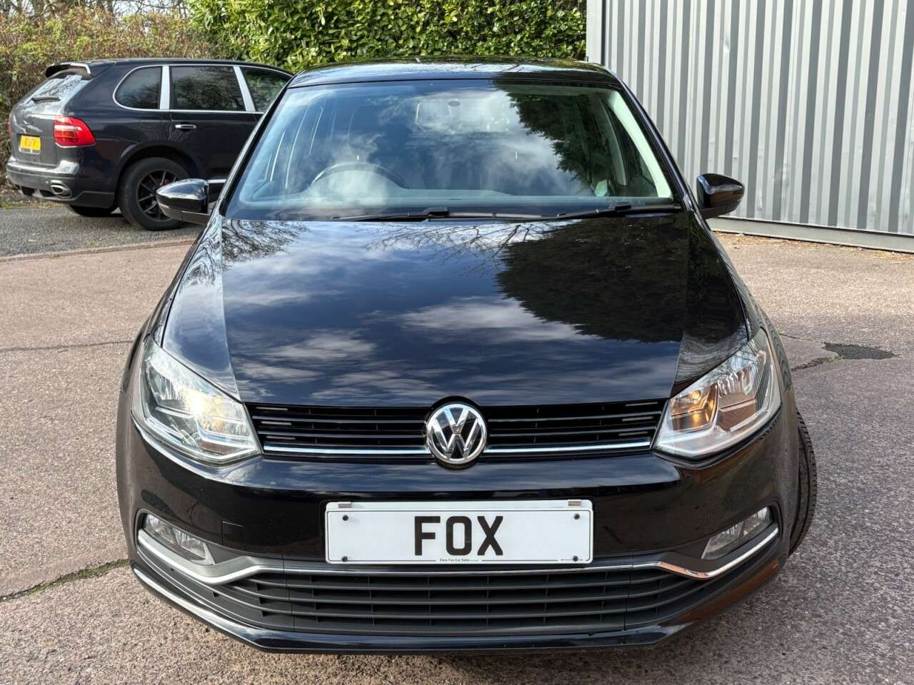 A 2015 VOLKSWAGEN POLO 1.2 TSI BlueMotion Tech SE Design Hatchback 5dr Petrol Manual Euro 6 (s/s) A 2015 VOLKSWAGEN POLO 1.2 TSI BlueMotion Tech SE Design Hatchback 5dr Petrol Manual Euro 6 (s/s)