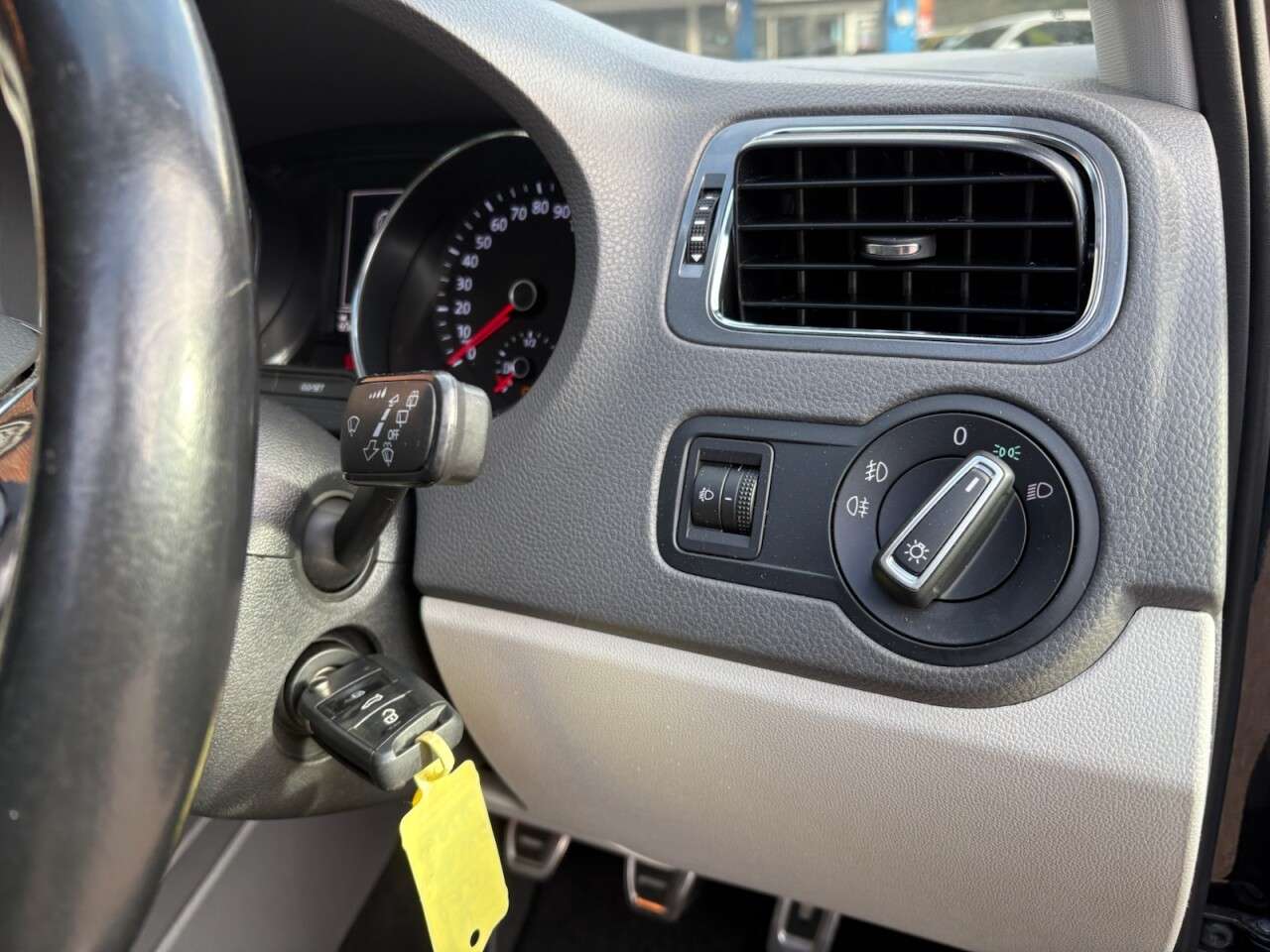 2015 VOLKSWAGEN POLO 2015 VOLKSWAGEN POLO