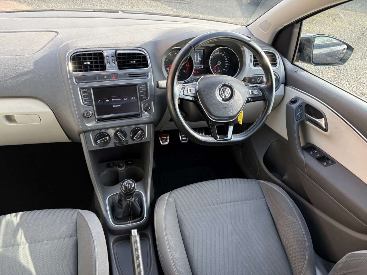 2015 VOLKSWAGEN POLO 2015 VOLKSWAGEN POLO
