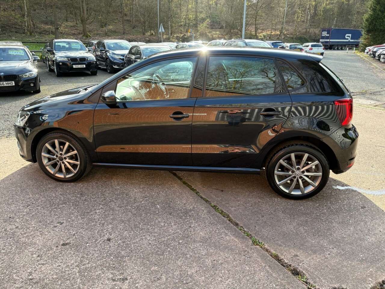 2015 VOLKSWAGEN POLO 2015 VOLKSWAGEN POLO